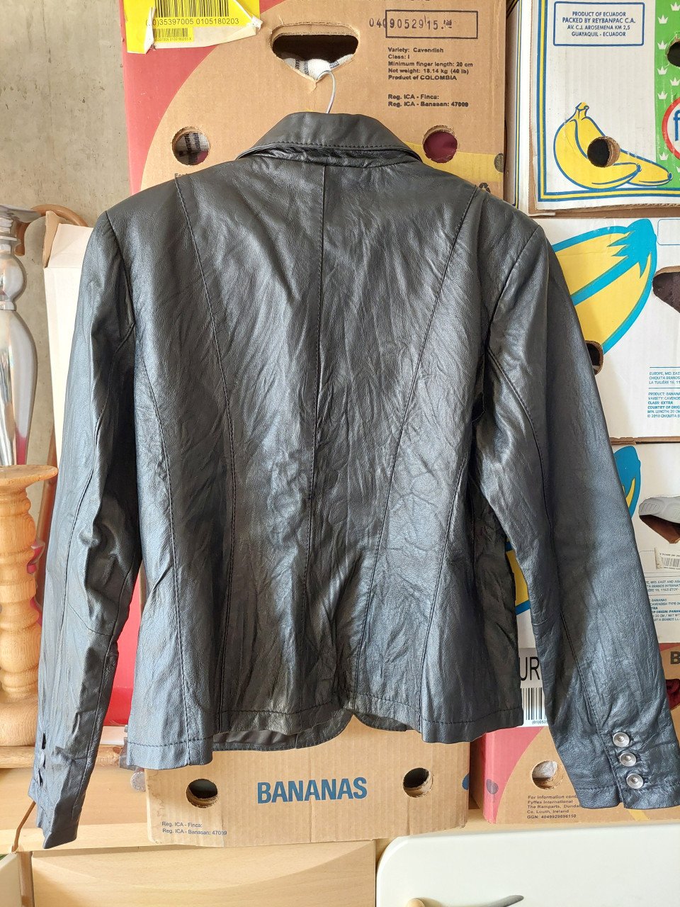 Te koop zgan 2 dames winterjassenen