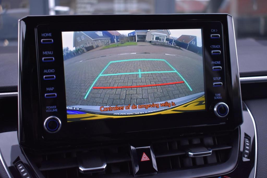 Toyota Corolla Touring Sports 1.8 hybrid dynamic | camera | stoelverwarming