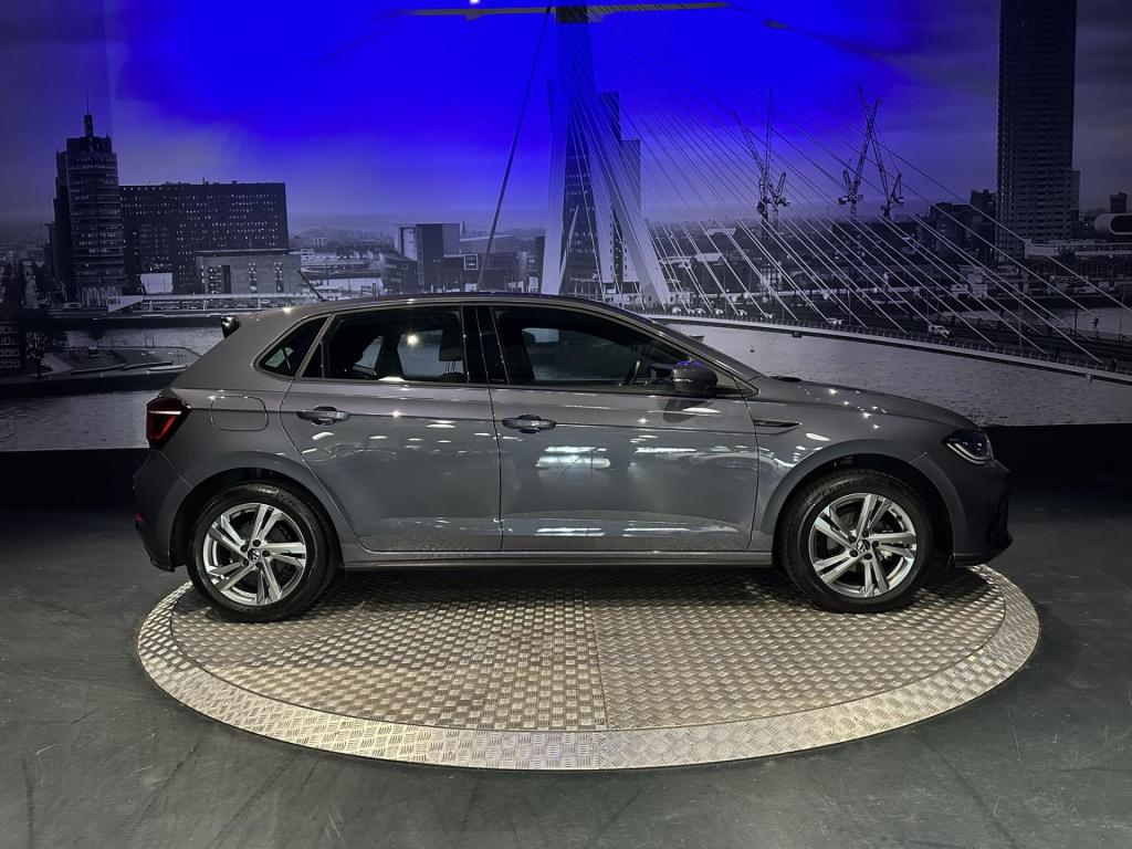 Volkswagen Polo 1.0 tsi r-line *iqlight*camera*winterpack*acc*