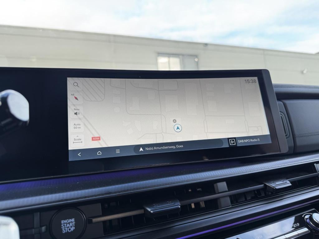 Hyundai Santa Fe 1.6 t-gdi phev black line 4wd 6p. cyber sage lakkleur