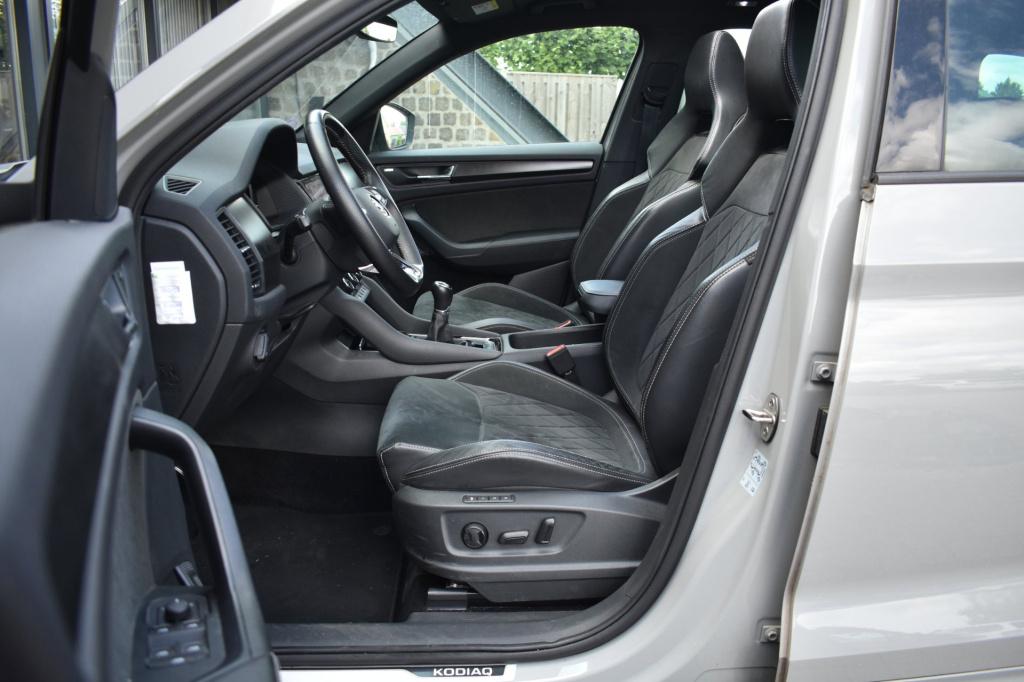 Skoda Kodiaq 1.5 tsi sportline 7p. | panoramadak | trekhaak | nap | canton 