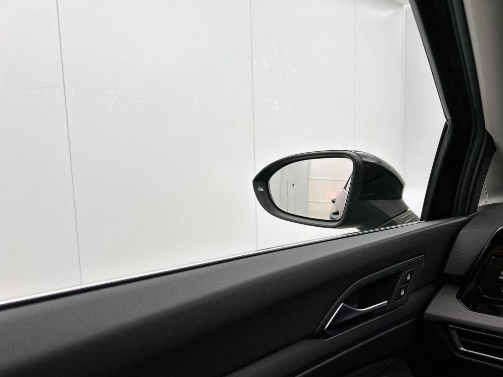 Volkswagen Golf 1.4 ehybrid style | lage km stand! | navigatie | apple carp