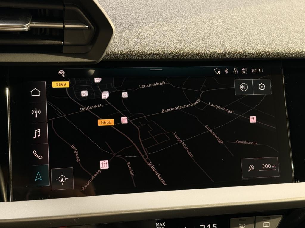 Audi A3 limousine 30 tfsi advanced edition | navi | acc | stoelverwarming |