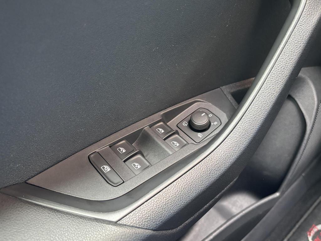 Skoda Karoq 1.0 tsi ambition business