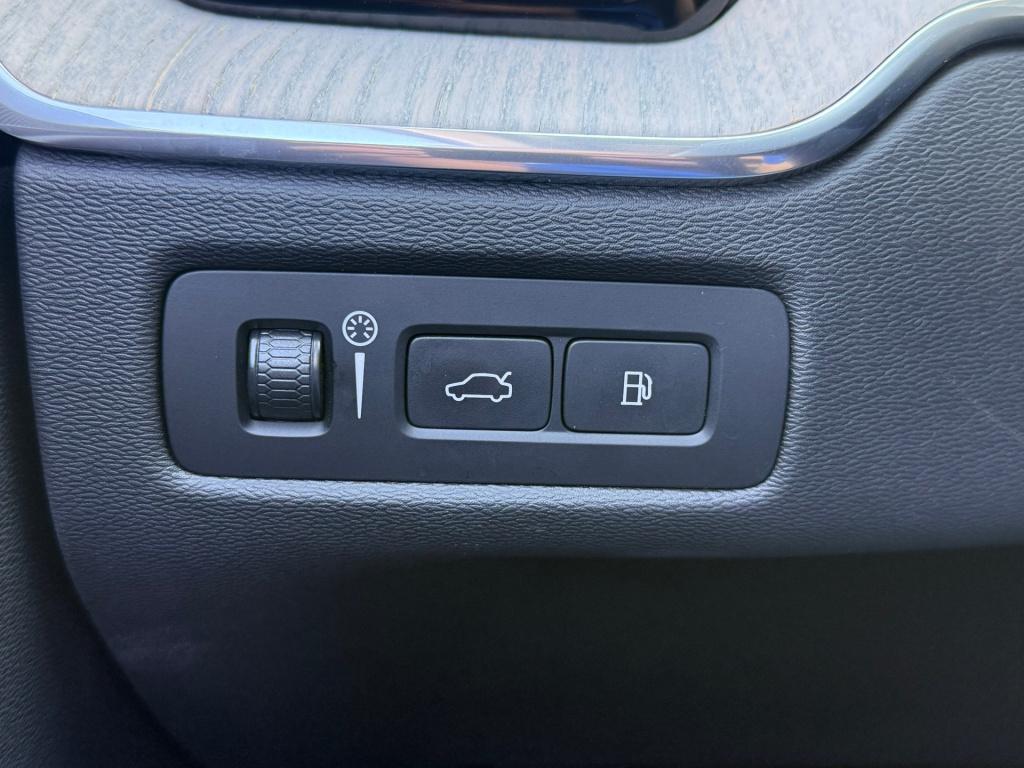 Volvo XC60 2.0 t8 twin engine awd inscription