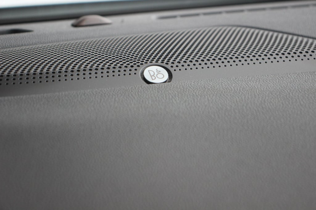Ford Kuga 2.5 phev titanium x | b&o | camera | trekhaak | stoel/stuurverwar