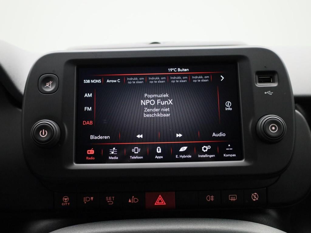 Fiat Panda 1.0 hybrid city life | bluetooth | apple carplay / android auto 