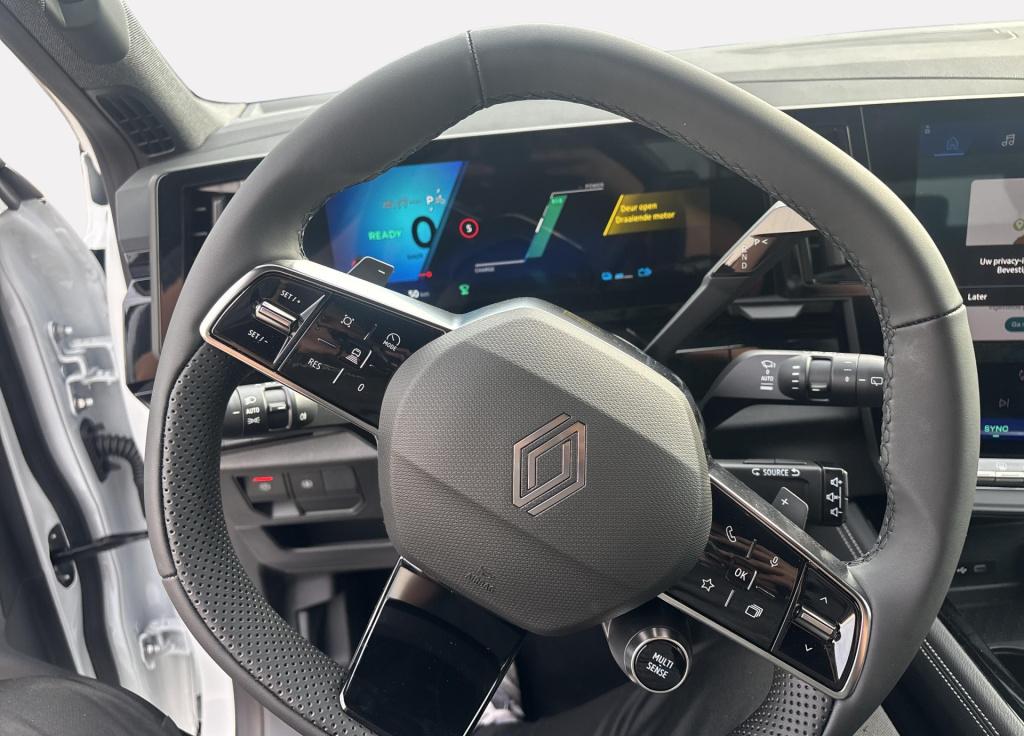 Renault Austral 1.2 e-tech full hybrid 200 techno - two-tone kleurstelling