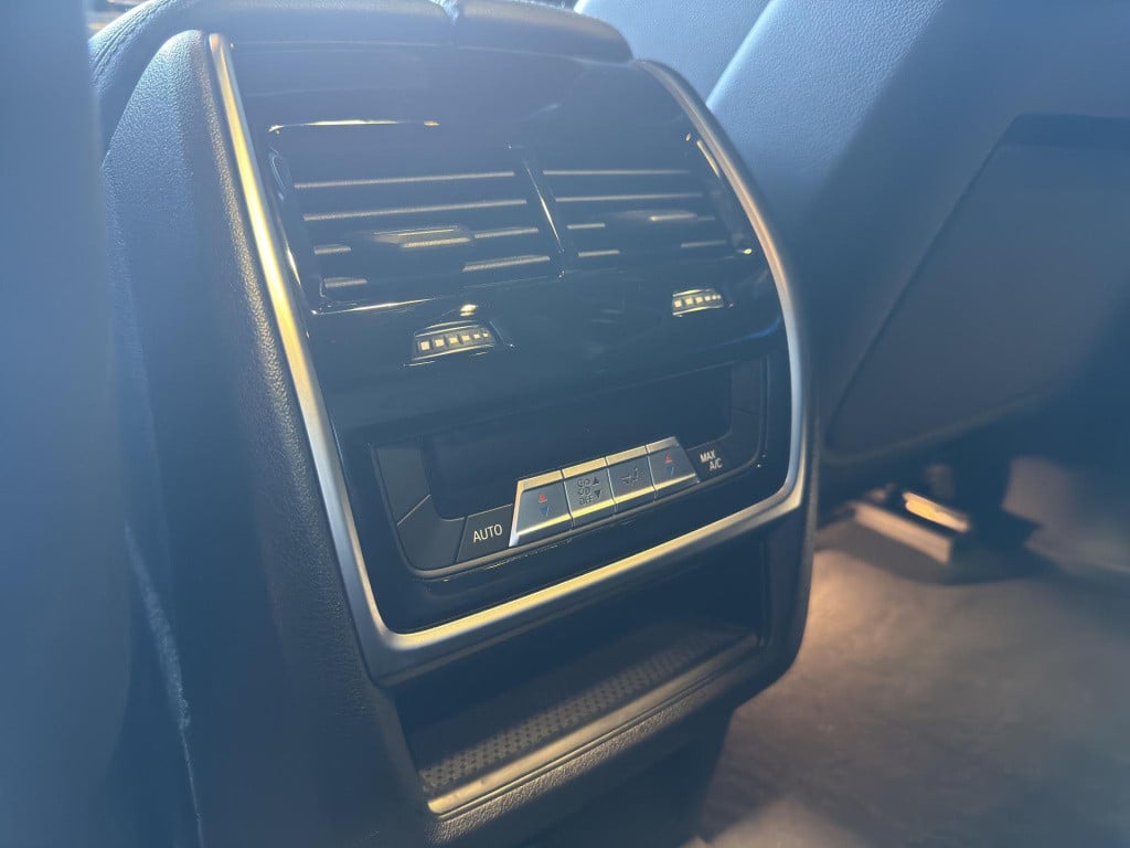 BMW X5 xdrive45e high executive | m sport | laserverlichting | panoramadak 