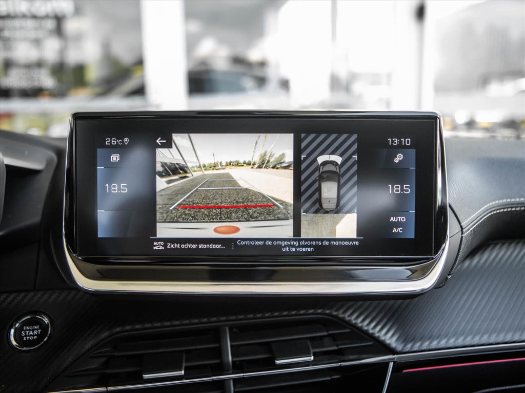 Peugeot 208 1.2 puretech 100pk gt-line automaat | panoramadak | navigatie |