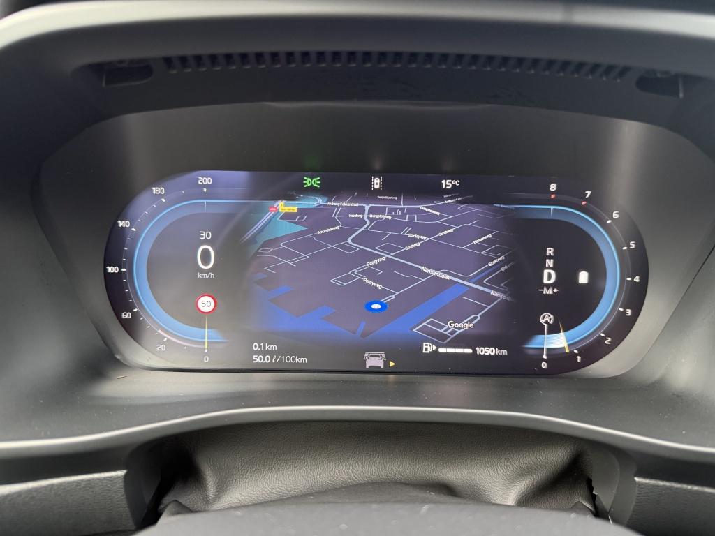 Volvo XC40 b4 197pk plus dark |adap.cruise| trekhaak | camera| elektrische