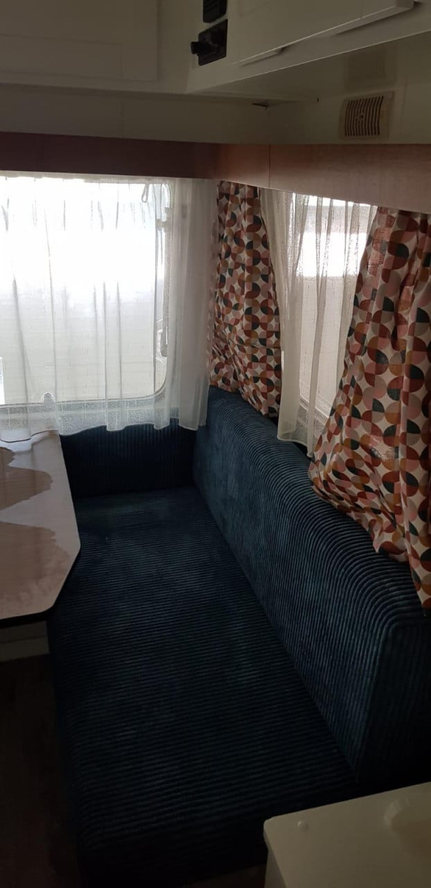 Mooie retro Ever caravan