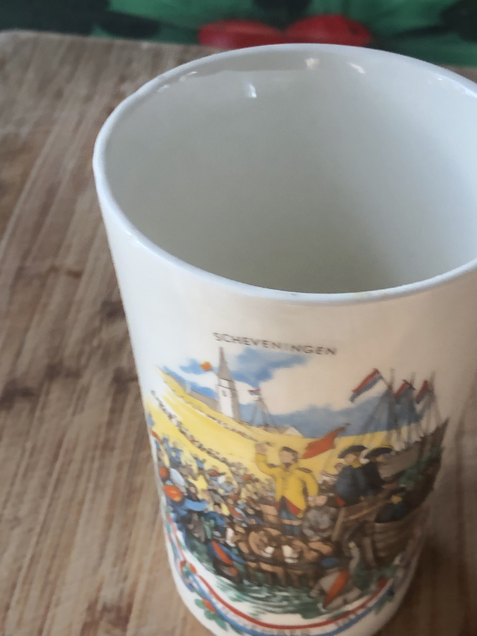 5 mei bekers en bekers koninklijk huis