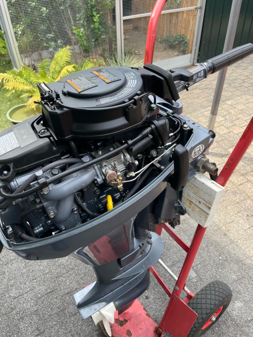 Suzuki 15 pk yamaha 8 pk