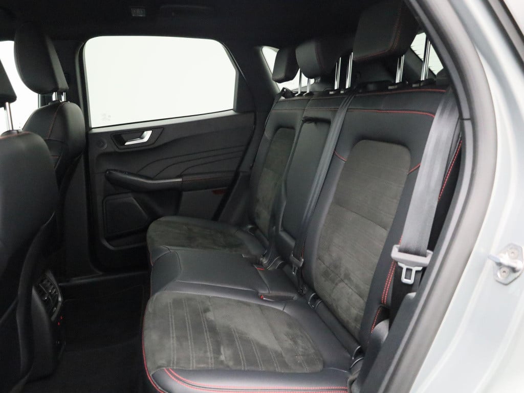 Ford Kuga 2.5 phev st-line x | automaat | lmv | parkeer sensoren | half led