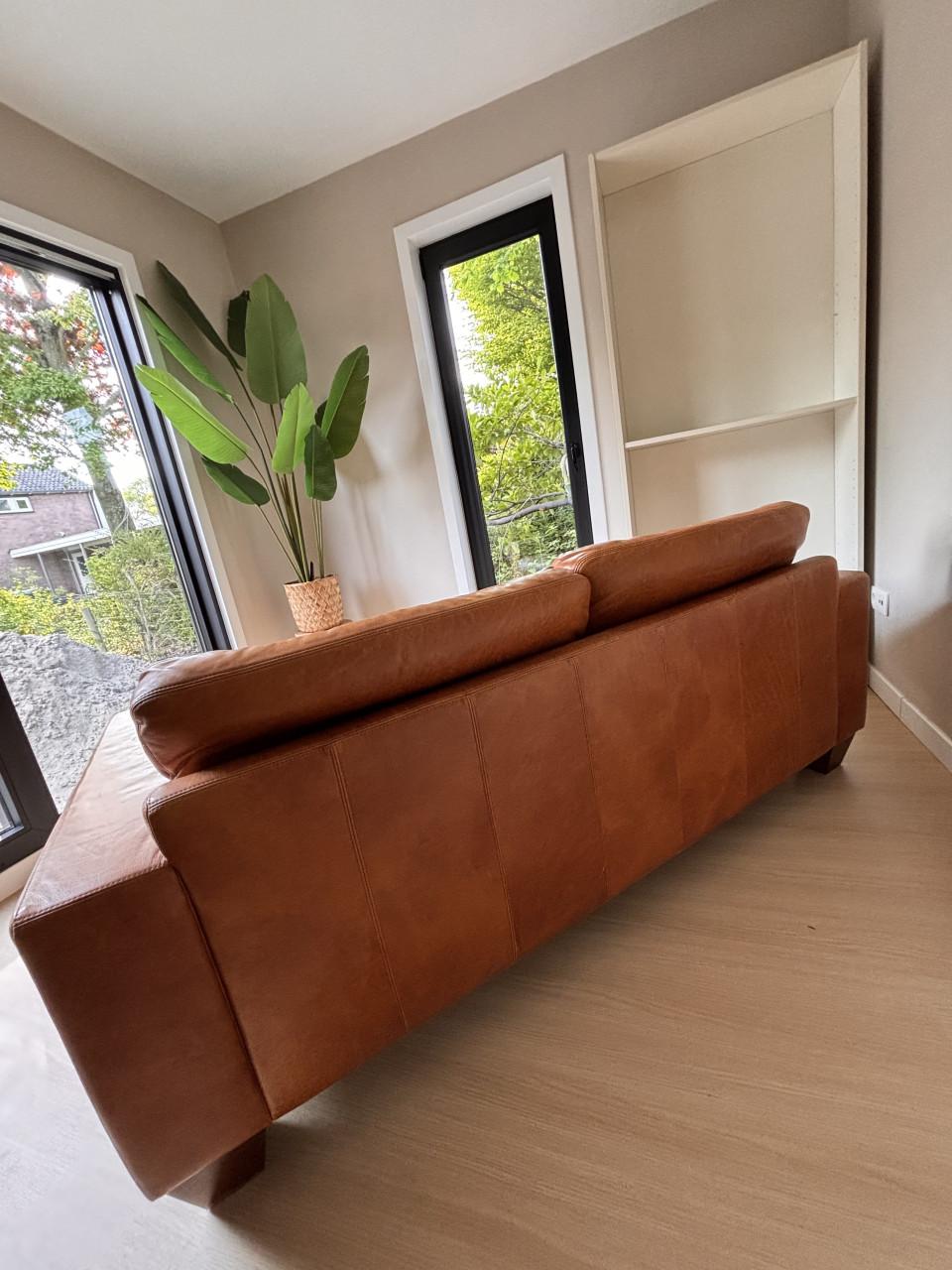 Cognac kleur leren 2,5 zitbank
