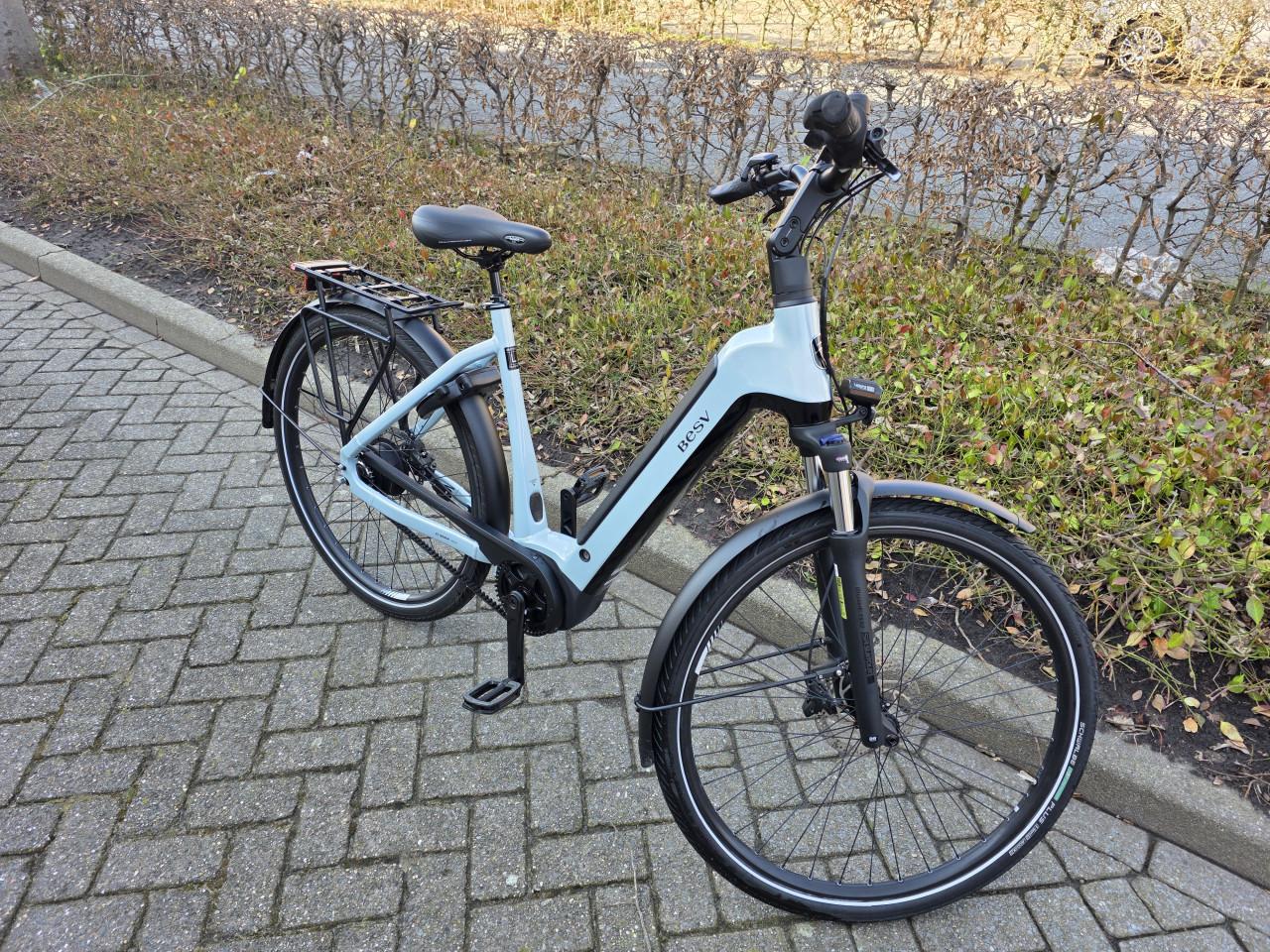 Zo goed als nieuwe Besv met Bosch Performance middenmotor