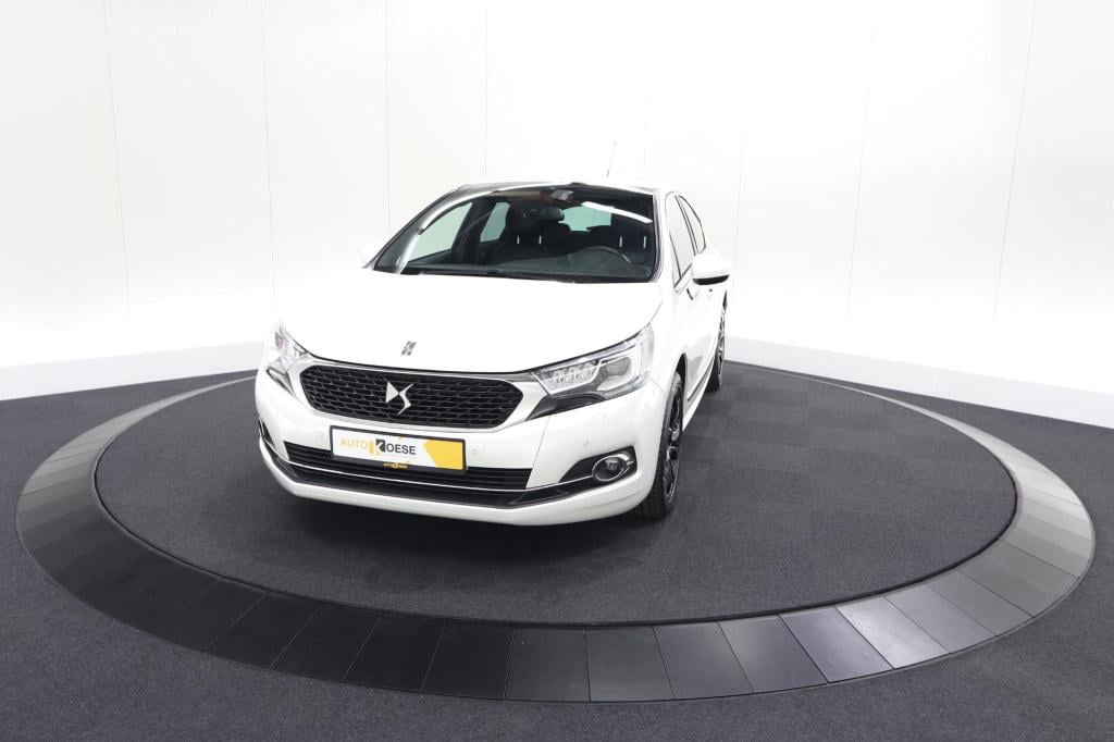 Ds Ds 4 puretech 130 performance line | camera | dodehoekdetectie | stoelma