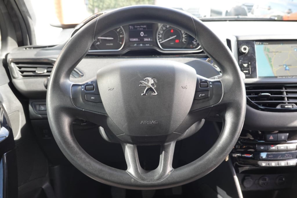 Peugeot 208 1.2 vti active