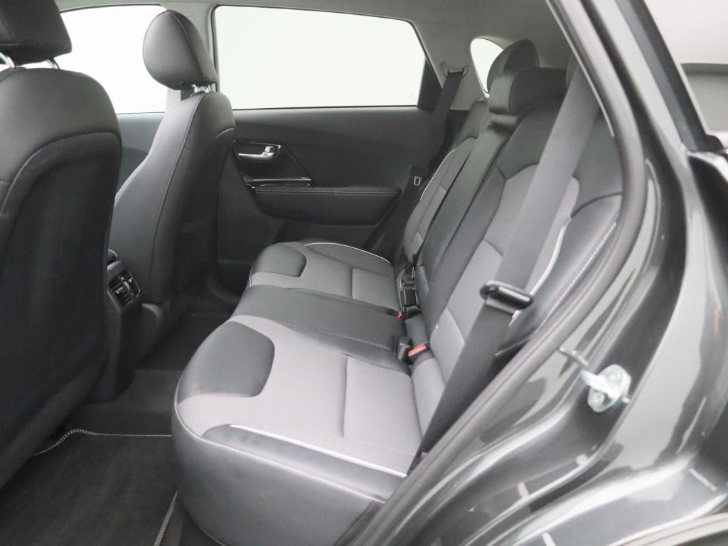 Kia E-niro dynamicplusline 64 kwh | automaat | panoramadak | navigatie | ap