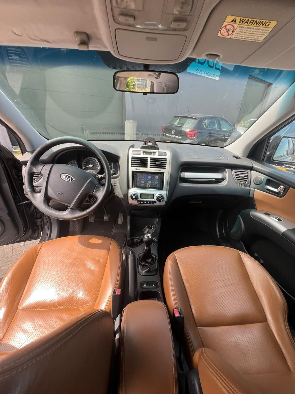 Kia Sportage 2.0 2WD 2008 Zwart | NAP