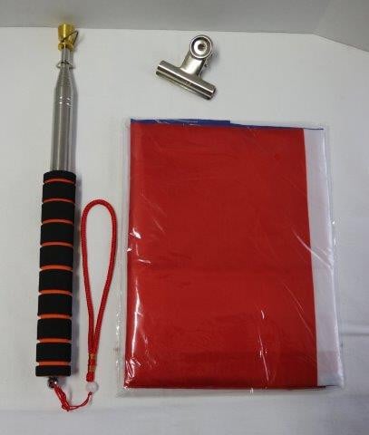 Telescoop stok met vlag Weg met die houten stok van 2 meter. Neem de