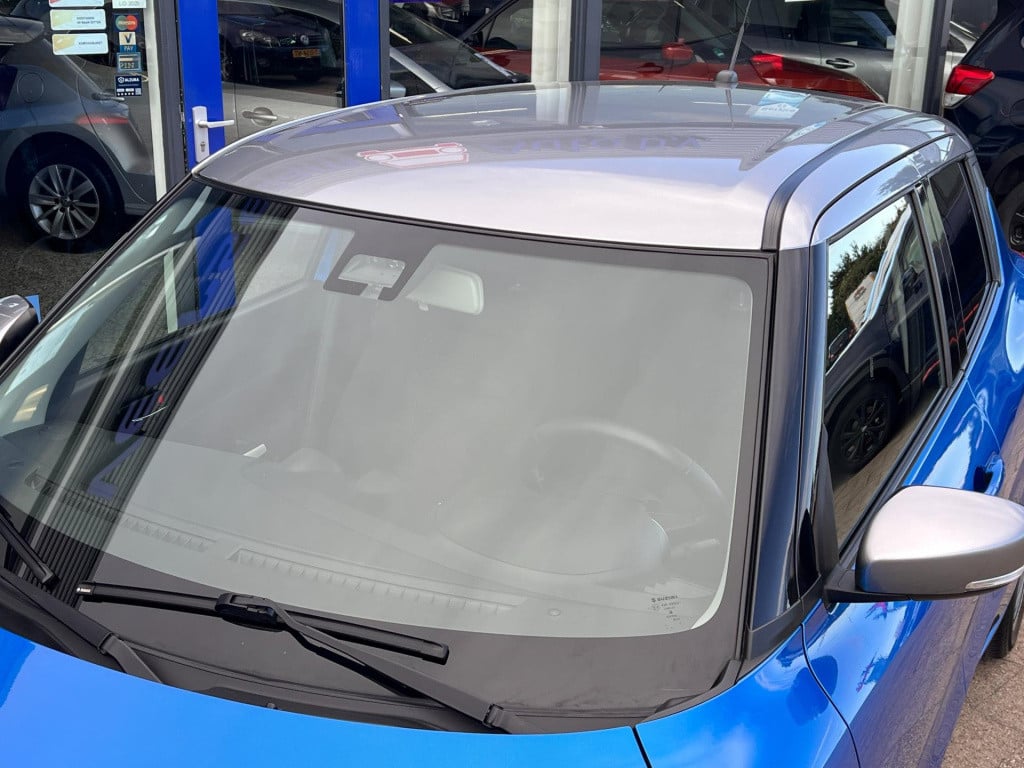 Suzuki Swift 1.0 stijl smart hybrid, camera, carplay enz...
