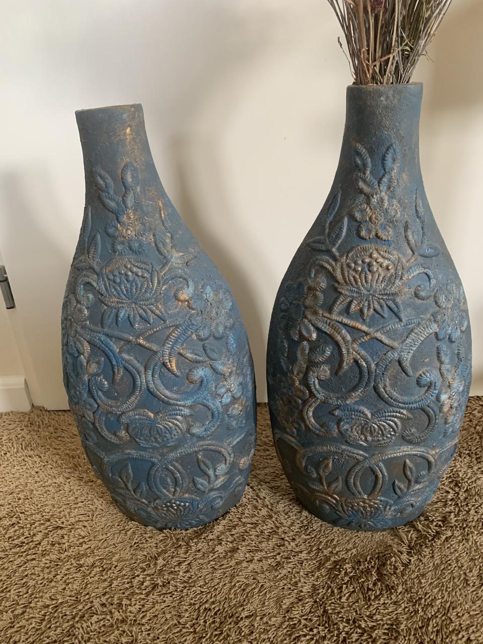 2 vazen decoratie
