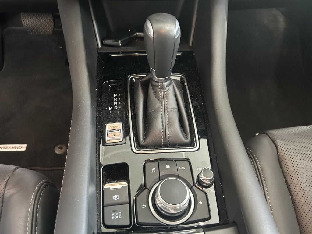Mazda 6 2.0 skyactiv-g 165 signature