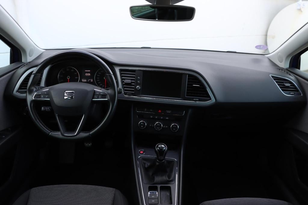 Seat Leon st 1.0 ecotsi style business intense 116pk