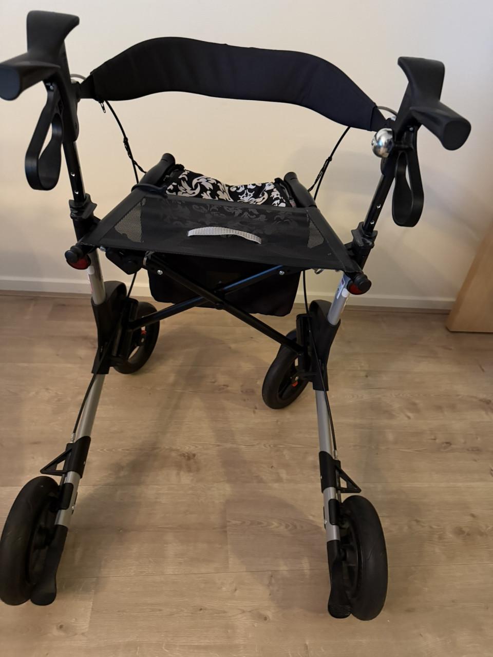 TOPRO Troja 2G rollator maat S – zeer nette staat