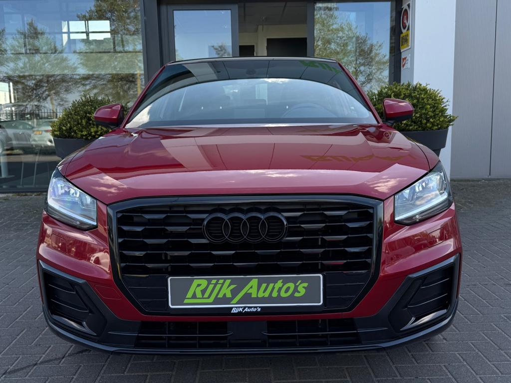 Audi Q2 30 tfsi sport * panoramadak * clima * navigatie