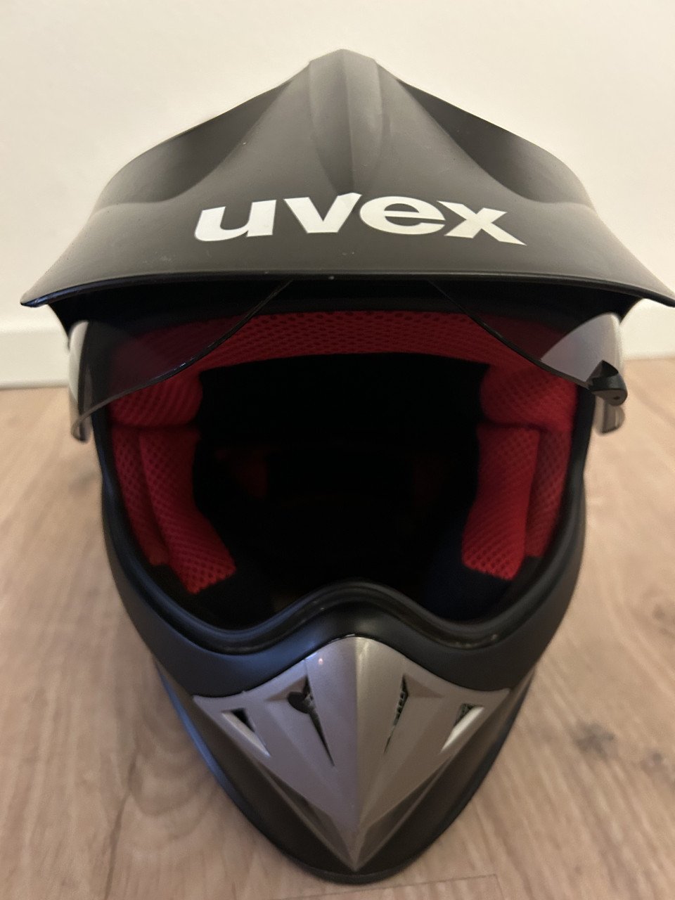 Endurohelm UVEX