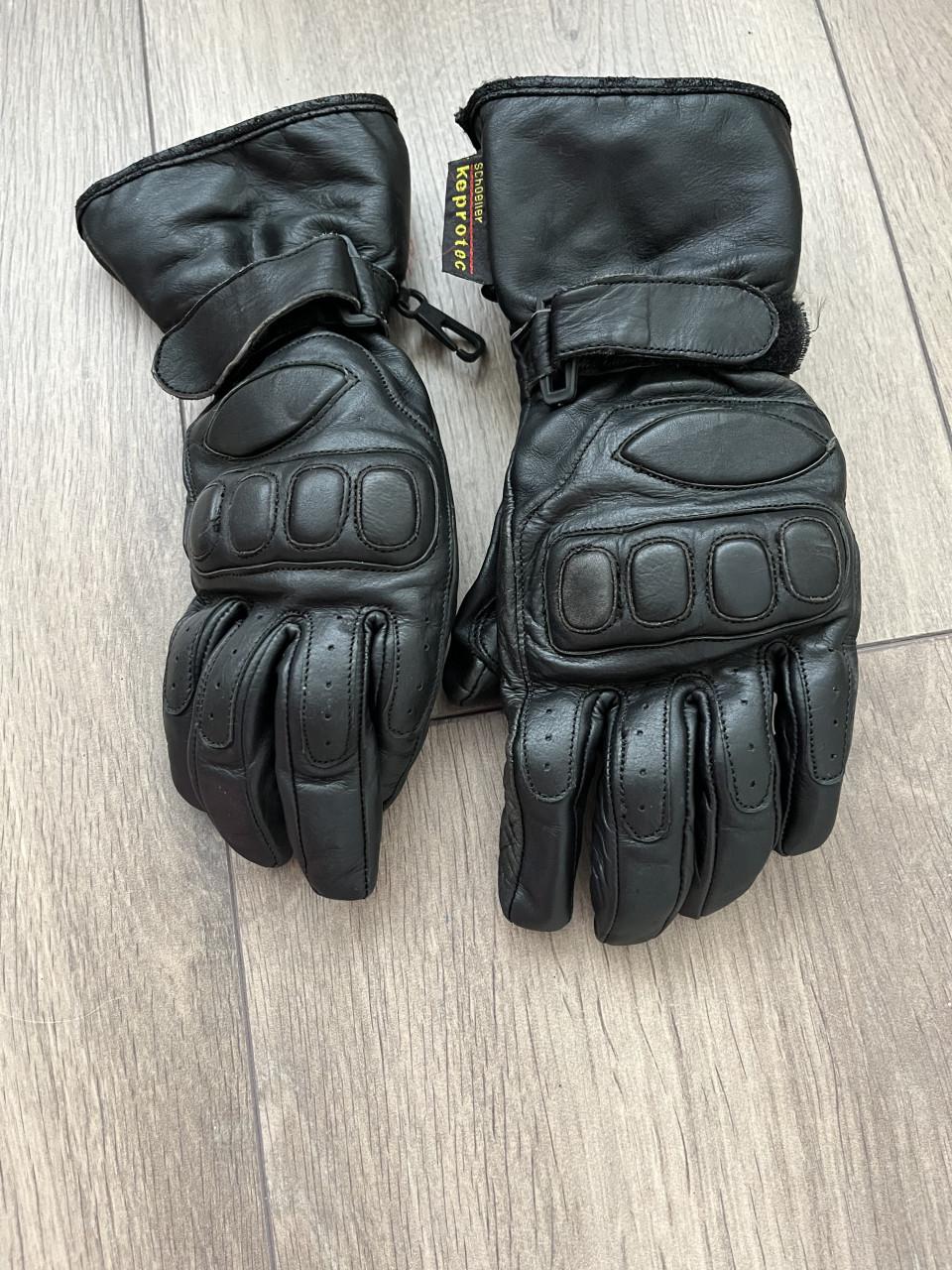 MQP Dames motorpak maat 38 met laarzen en handschoenen