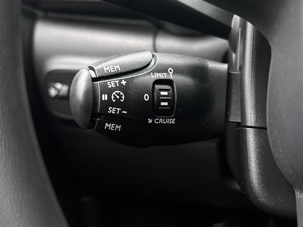 Citroen C3 83 pk shine | rijklaar | stoelverwarming | lm velgen | apple car