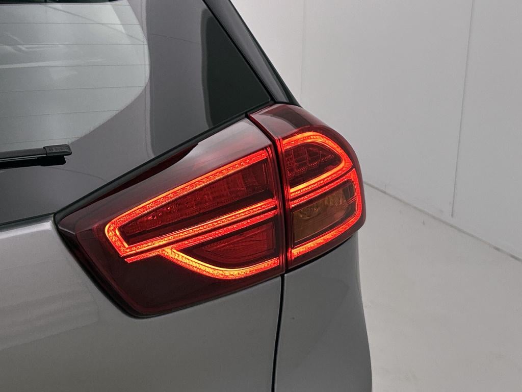 Kia Niro 1.6 gdi hybrid dynamicline nap | btw-voertuig | half-leder