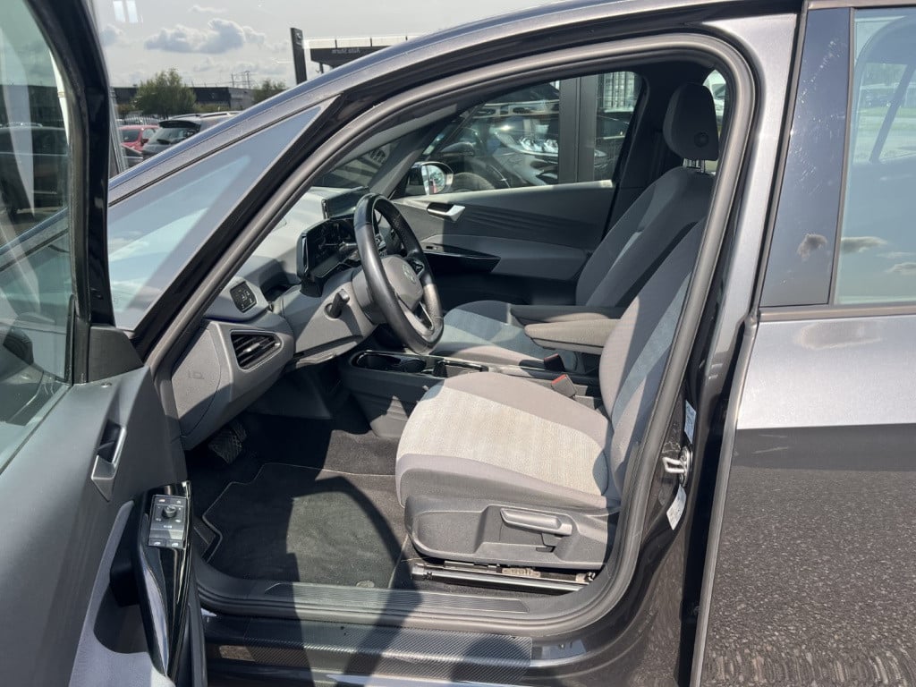 Volkswagen Id.3 45kwh 150pk pure , stoel en stuurverwarming
