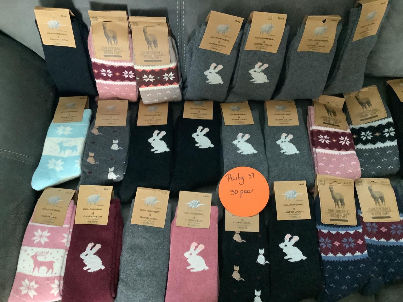 Partij heerlijk warme wollen sokken. ( partij 57)