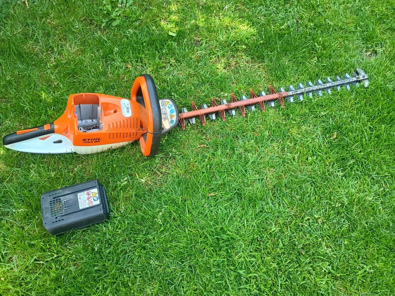 Accu heggenschaar stihl hsa82 met accu ap 200