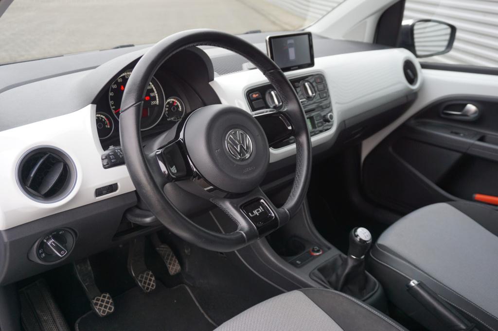 Volkswagen UP! 1.0 high up! bluemotion airco / navi / cruise / elektr. rame