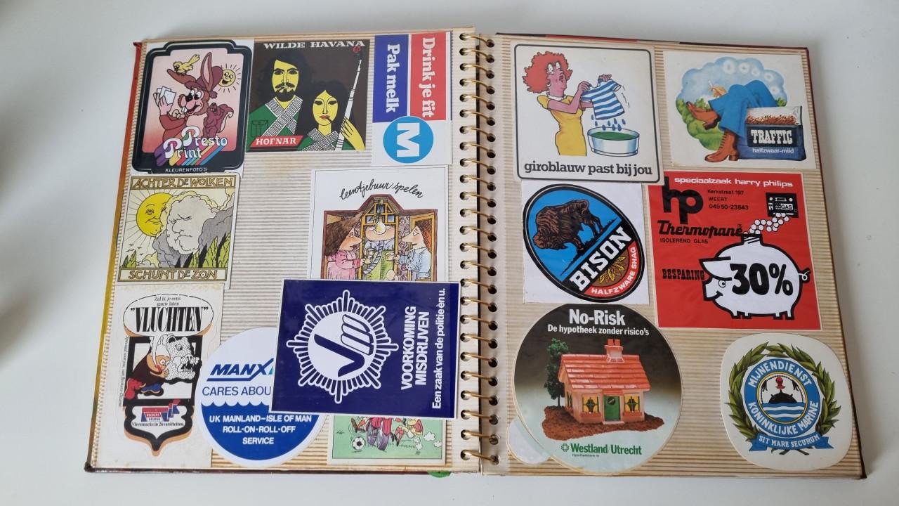 Stickerverzameling uit de jaren 70 en 80