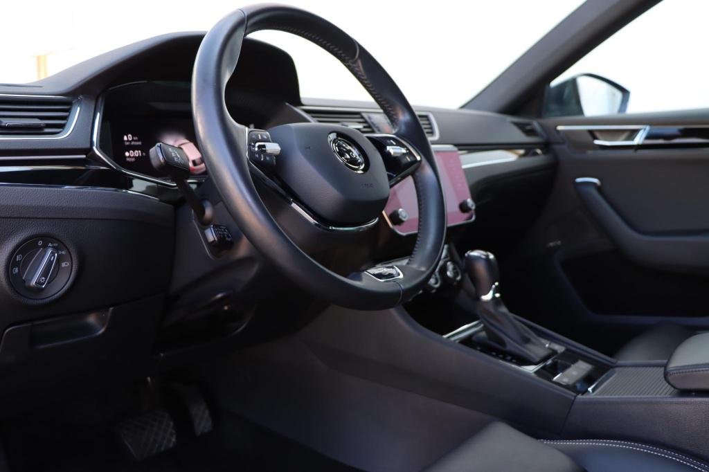 Skoda Superb combi 1.4 tsi iv laurin & klement 218pk dsg6