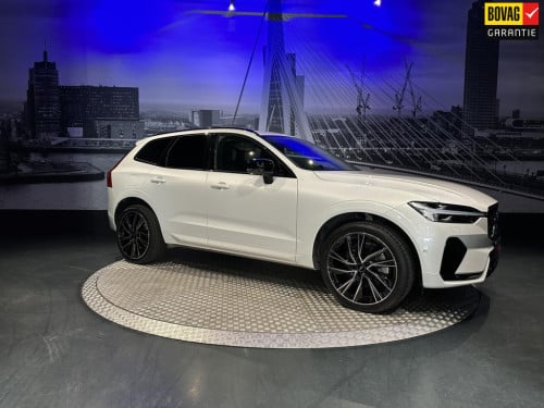 Volvo XC60 2.0 t6 plug-in hybrid awd plus dark *pano*hksound*leder*memory*