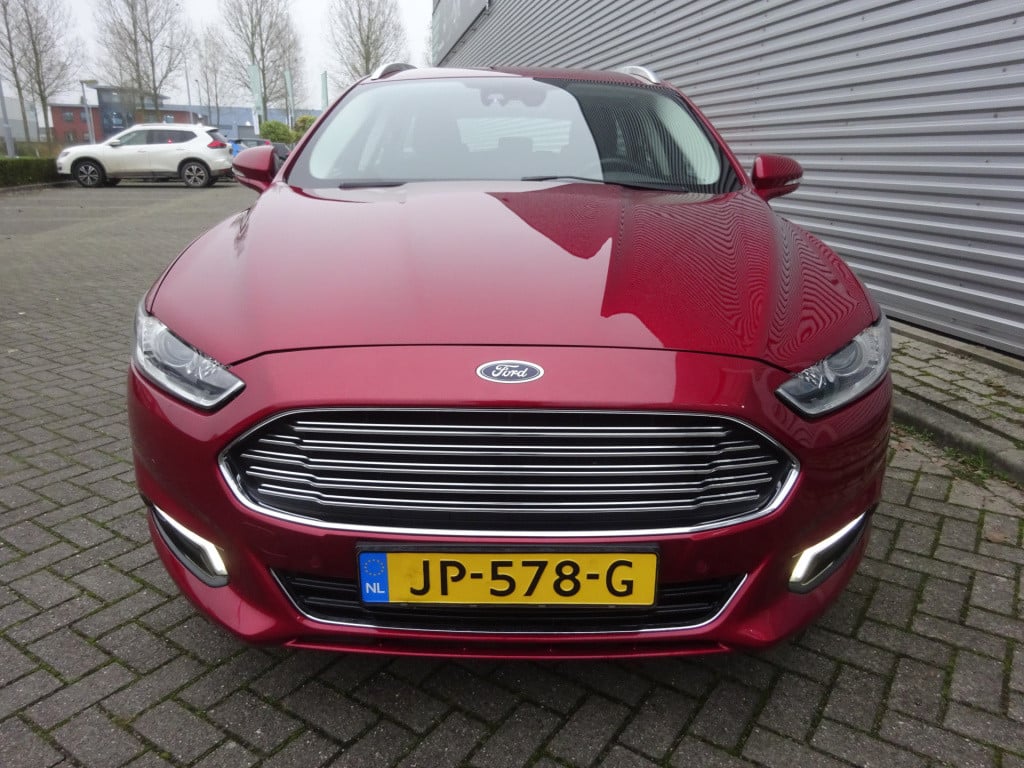 Ford Mondeo wagon 1.5 tdci titanium 1e eigenaar / navigatie / cruise contol