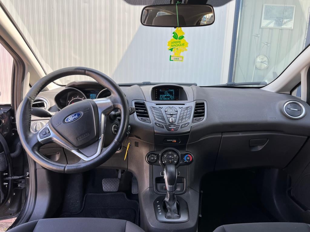 Ford Fiesta 1.0 ecoboost titanium automaat nog te koop
