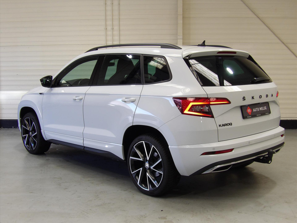 Skoda Karoq 1.5 tsi act greentech 150pk dsg-7 sportline business
