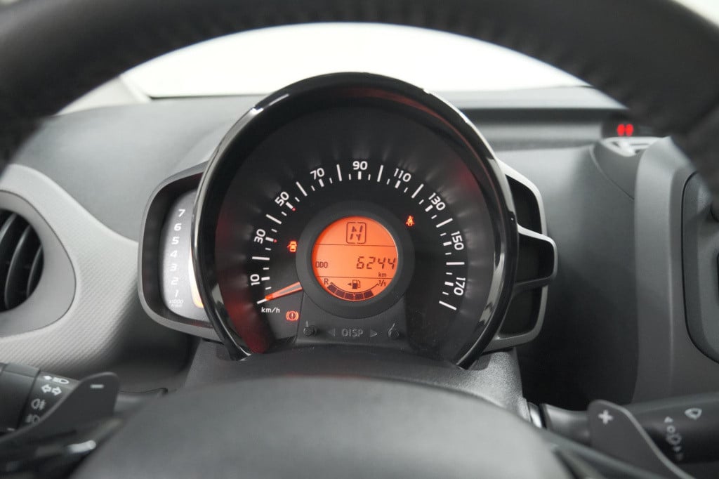 Peugeot 108 1.0 e-vti active | unieke auto! | automaat | airco | getint gla