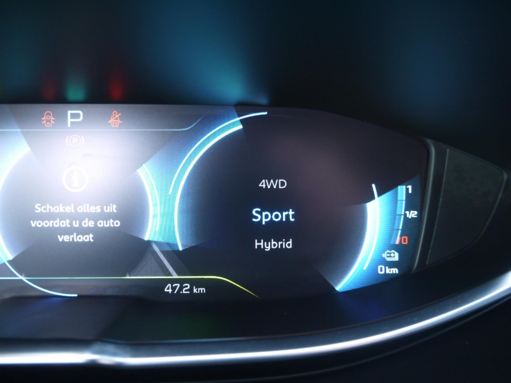 Peugeot 3008 1.6 hybrid4 300 gt|trekhaak|rijklaar