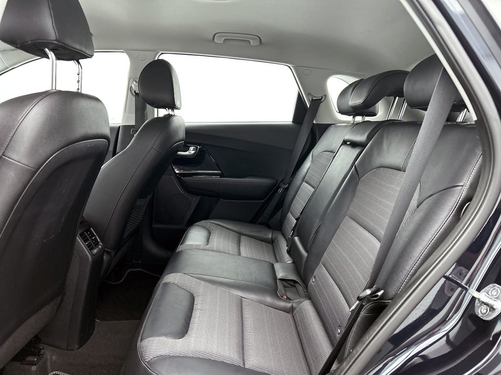 Kia Niro 1.6 gdi hybrid dynamicline | navi | automaat | trekhaak tbv fietse