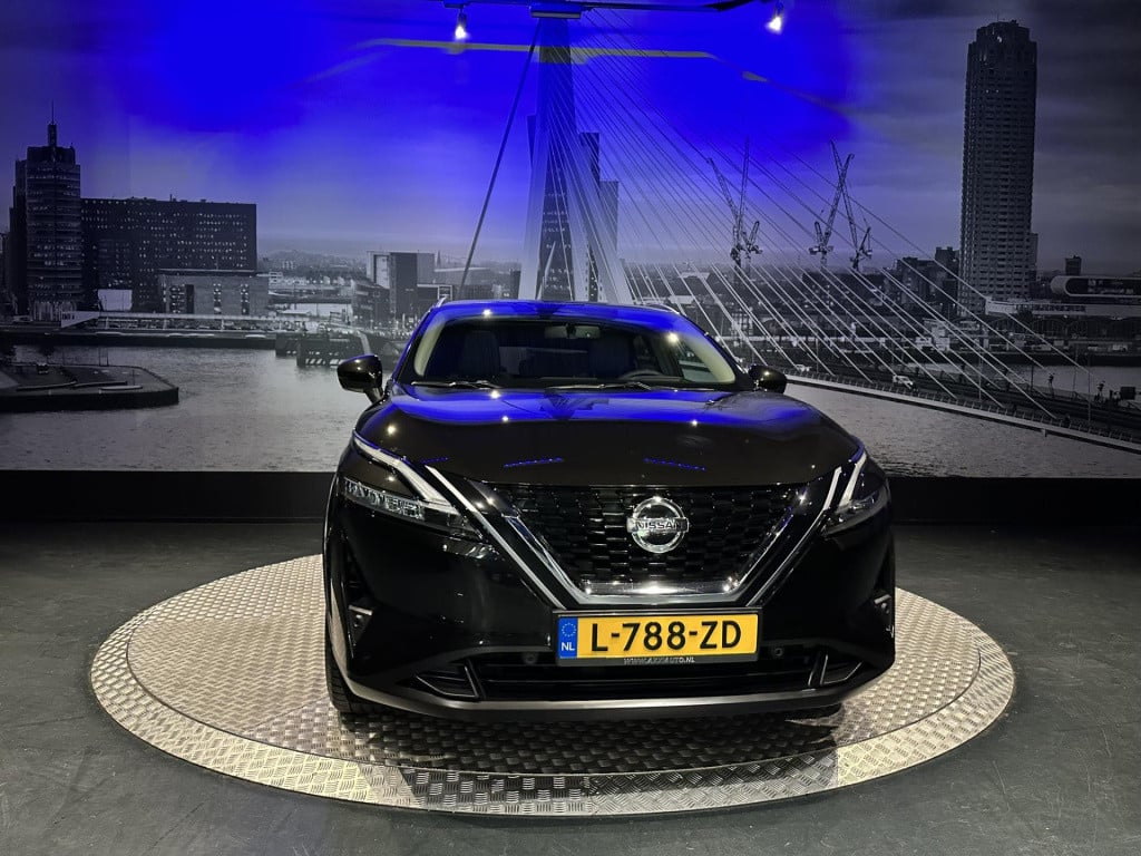 Nissan Qashqai 1.3 mhev xtronic premiere edition *pano*360camera*